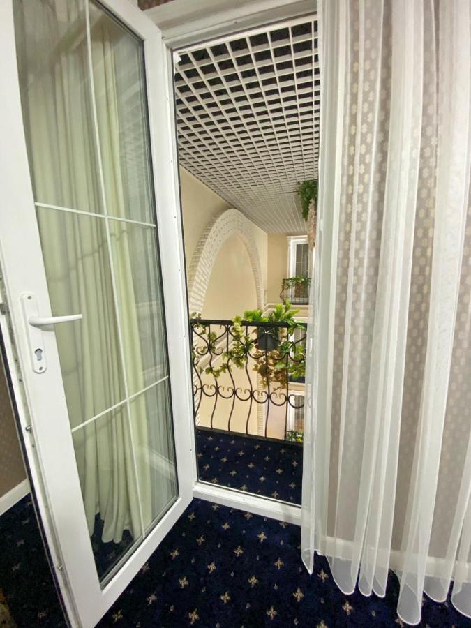 Grand Villa Turkistan Bagian luar foto